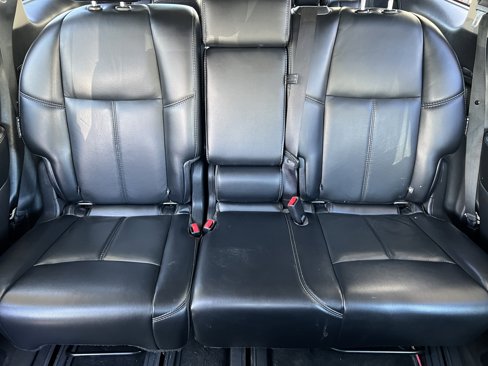 Used 2018 Nissan Pathfinder SL image 16