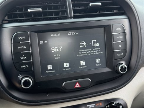 Used 2020 Kia Soul LX image 18