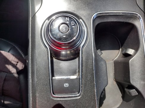 Used 2018 Ford Fusion SE w/ Equipment Group 201A image 26