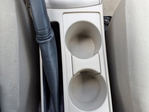 Used 2013 Toyota Corolla LE image 16