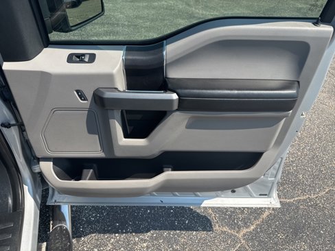 Used 2018 Ford F150 XLT image 16