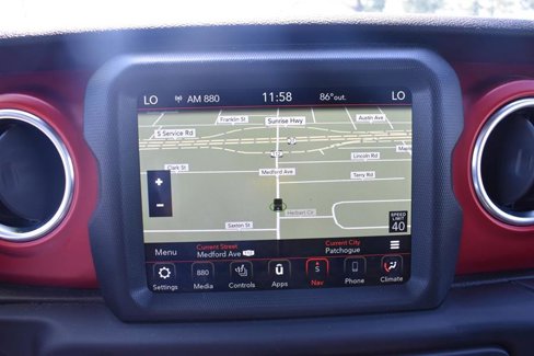 Used 2017 Volkswagen Tiguan S image 15