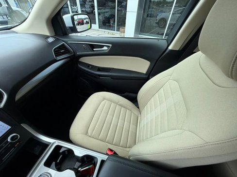 Used 2024 Ford Edge SEL image 20