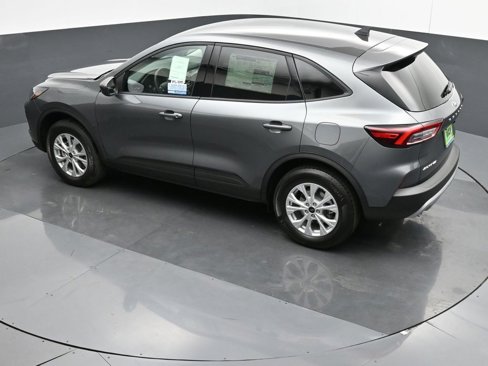 New 2025 Ford Escape Active w/ Cold Weather Package image 39