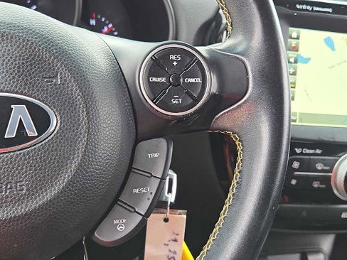 Used 2016 Kia Soul + w/ Audio Package image 24