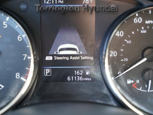 Used 2019 Nissan Rogue SV w/ Sun & Sound Touring Package image 30