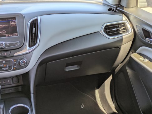 Used 2022 Chevrolet Equinox LS image 17