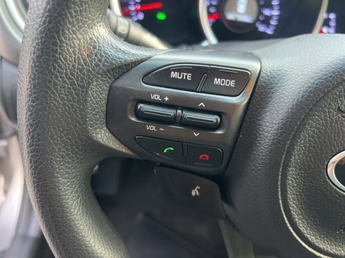 Used 2015 Kia Optima LX image 14