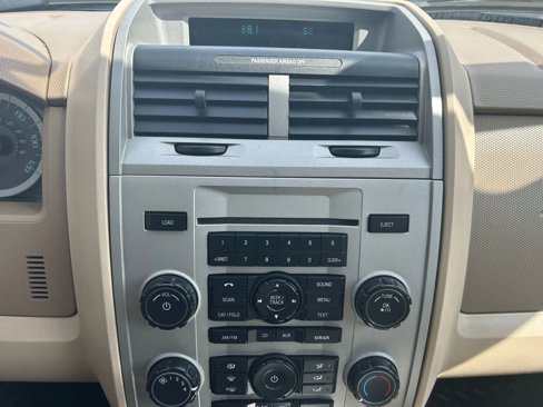 Used 2012 Ford Escape XLT image 14