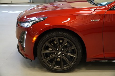 Used 2021 Cadillac CT5 V w/ Platinum Package image 11