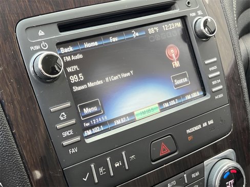 Used 2016 Chevrolet Traverse LT image 29