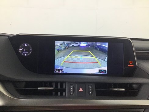 Used 2019 Lexus ES 350 Luxury image 19