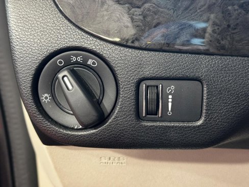 Used 2019 Dodge Grand Caravan SE image 17