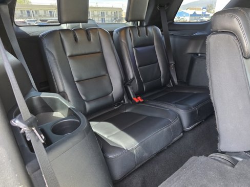 Used 2019 Ford Explorer XLT w/ Equipment Group 202A image 16