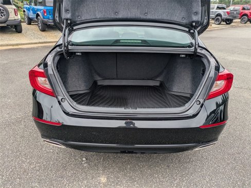 Used 2022 Honda Accord Sport image 29