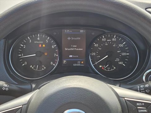 Used 2020 Nissan Rogue Sport SV image 10