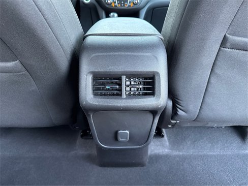 Used 2018 Chevrolet Equinox LT image 22