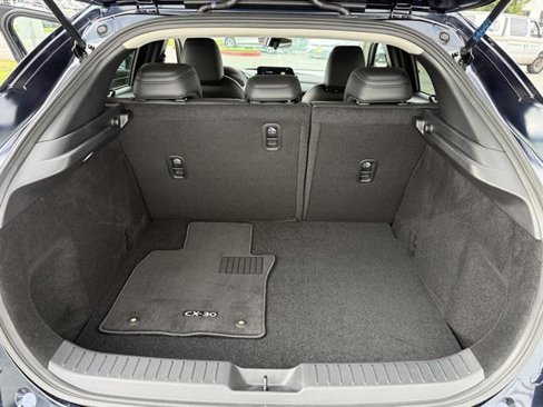 New 2025 MAZDA CX-30 AWD 2.5 S w/ Select Sport Pkg image 29