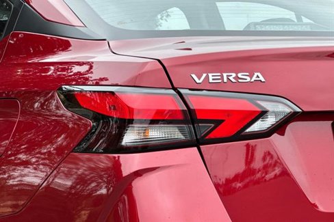 New 2025 Nissan Versa SV w/ Trunk Package image 29