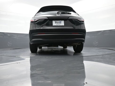 Certified 2023 Honda HR-V LX image 29