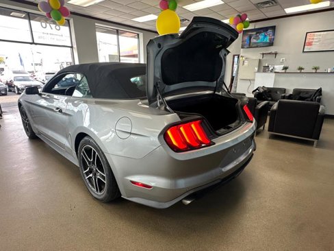 Used 2020 Ford Mustang Premium image 30