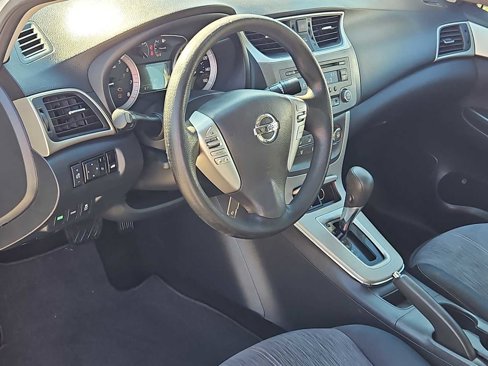 Used 2014 Nissan Sentra SV image 10