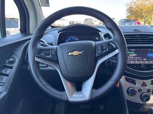 Used 2016 Chevrolet Trax LT w/ LT Sun and Sound Package image 21