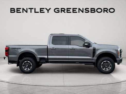 Used 2023 Ford F250 Lariat w/ Tremor Off-Road Package image 9