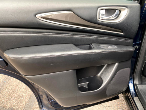 Used 2020 INFINITI QX60 Luxe w/ Essential Package image 27