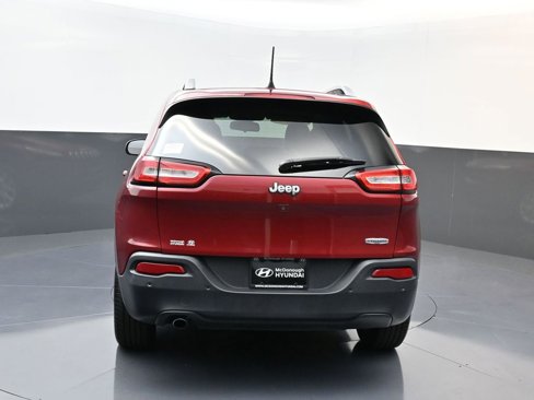 Used 2017 Jeep Cherokee Latitude w/ Safety/Convenience Group image 4