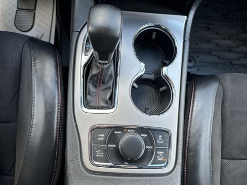 Used 2020 Jeep Grand Cherokee Trailhawk image 16
