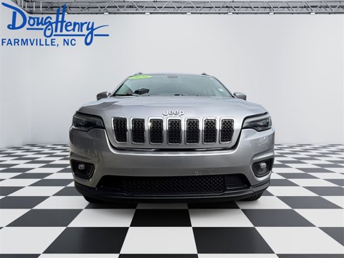 Used 2020 Jeep Cherokee Latitude Plus image 8