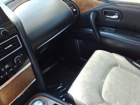Used 2021 Nissan Armada SL w/ Captain's Chairs Package image 37