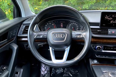 Used 2020 Audi Q5 2.0T Premium image 5
