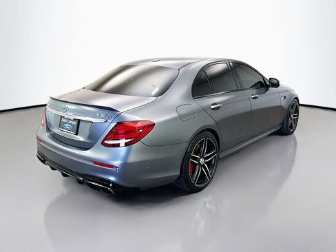 Used 2018 Mercedes-Benz E 63 AMG S w/ AMG Premium Package image 7