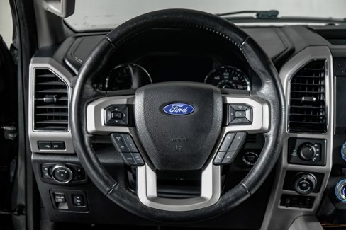 Used 2018 Ford F150 Lariat w/ Equipment Group 502A Luxury image 16