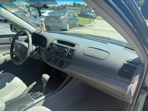 Used 2003 Toyota Camry LE image 14