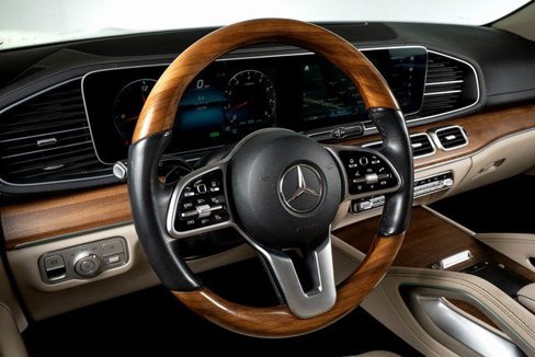 Used 2022 Mercedes-Benz GLS 450 4MATIC image 32