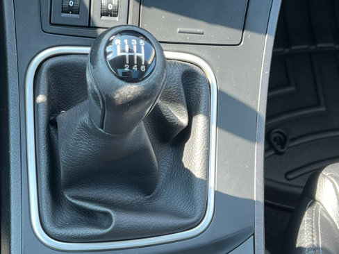 Used 2013 MAZDA MAZDA3 i Grand Touring image 29