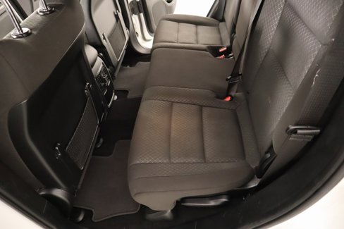 Used 2020 Jeep Grand Cherokee Laredo image 11