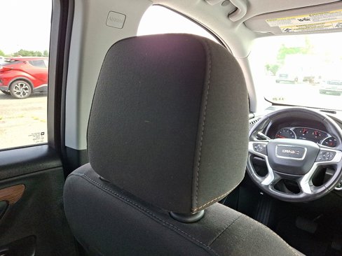 Used 2020 GMC Terrain SLE w/ Driver Convenience Package image 14