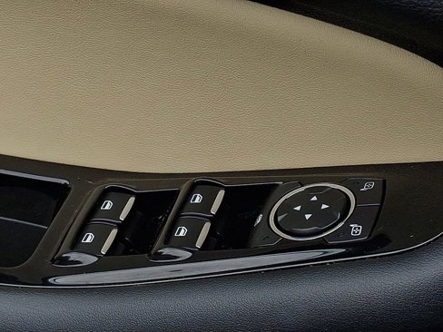 Used 2019 Ford Edge SEL w/ Equipment Group 201A image 21