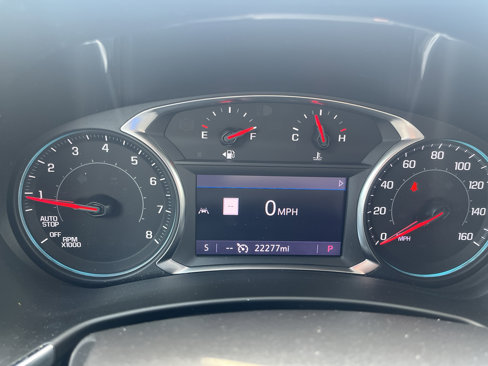 Used 2022 Chevrolet Equinox LT image 12