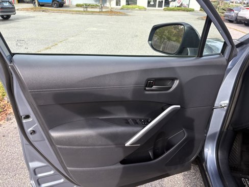 Used 2025 Toyota Corolla Cross AWD Hybrid image 10