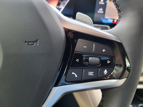 New 2025 BMW 330i Sedan w/ Convenience Package image 22