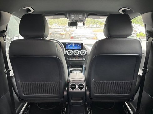 Used 2025 Mercedes-Benz GLA 250 4MATIC image 50