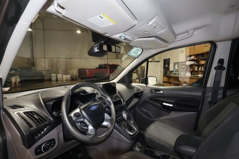Used 2020 Ford Transit Connect XLT image 9