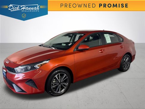 Used 2023 Kia Forte LXS image 1