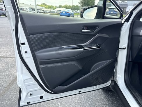Used 2022 Toyota C-HR Nightshade image 22
