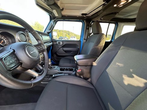 Used 2022 Jeep Wrangler Unlimited Sport image 21